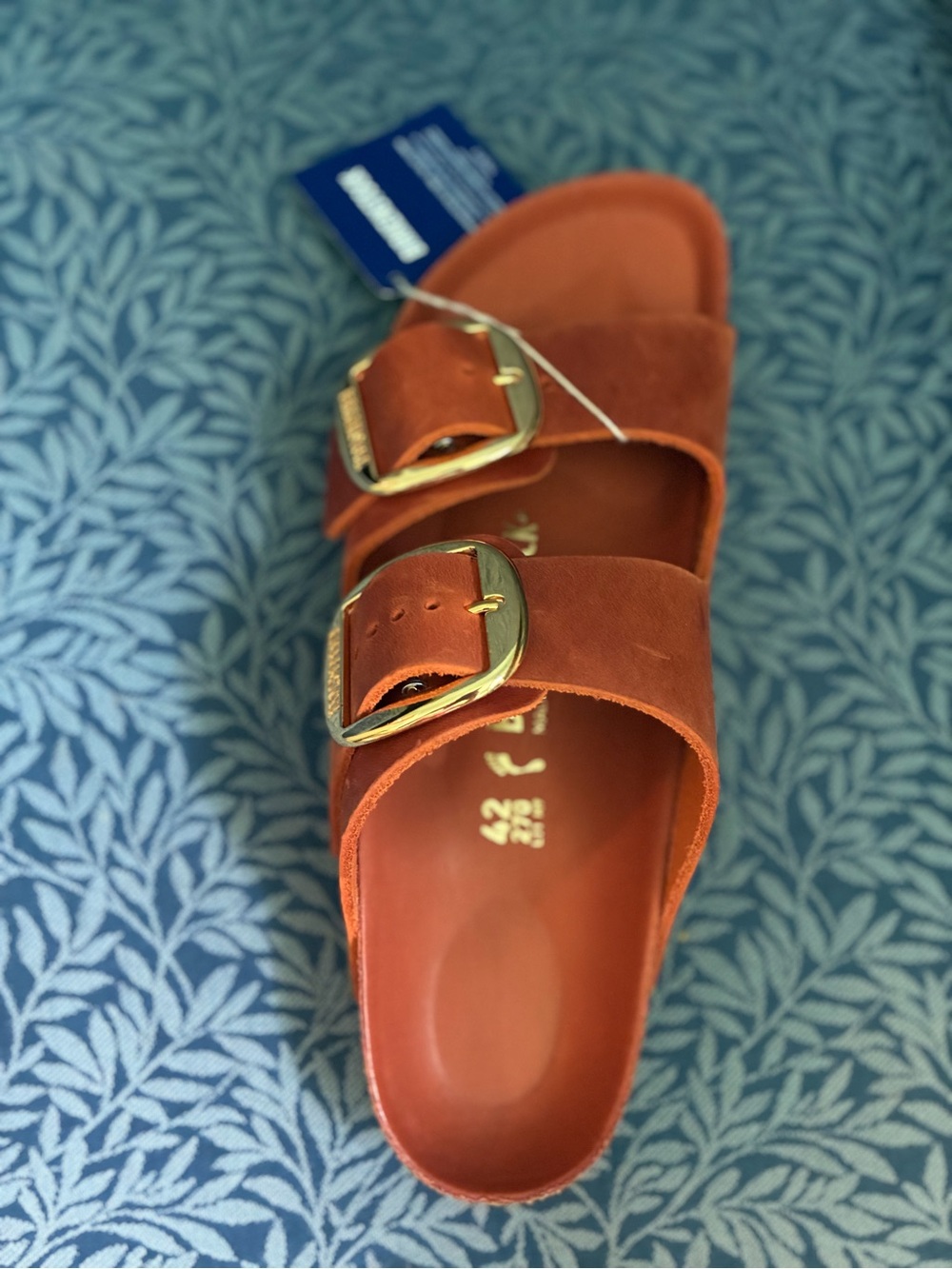 Birkenstock Arizona Two-Strap Sandal in Cognac with Gold Buckles NWT - Picture 2 of 3